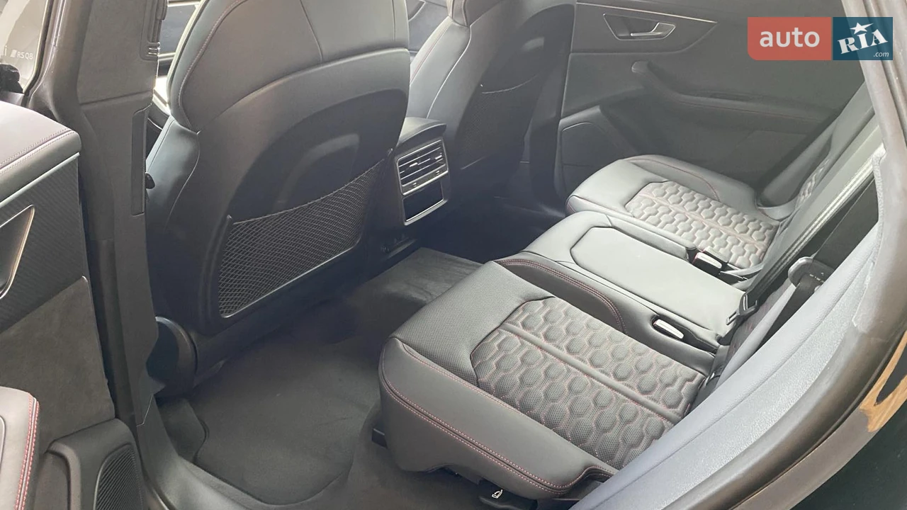 Audi-35