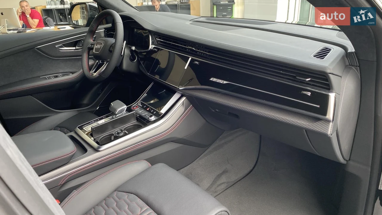 Audi-25