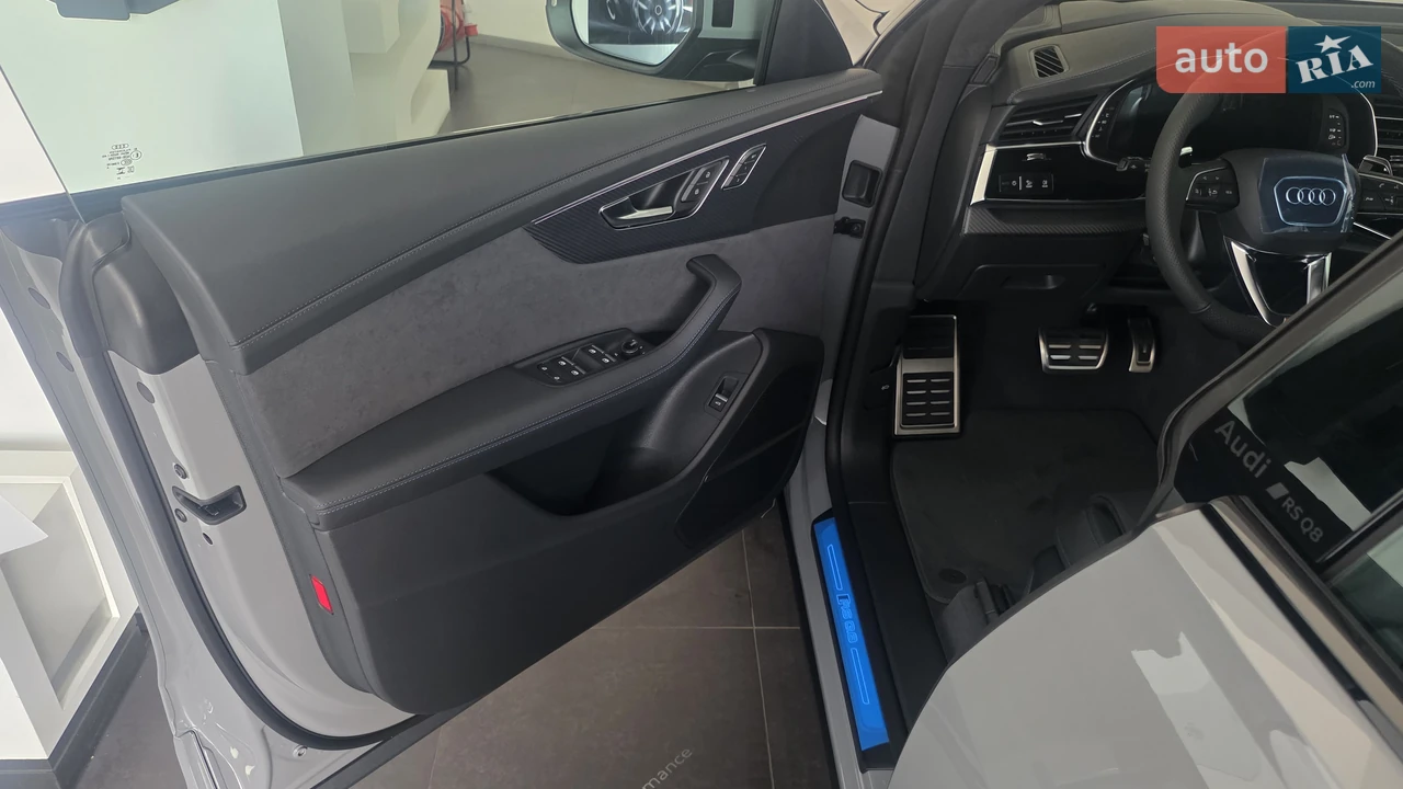 Audi-28