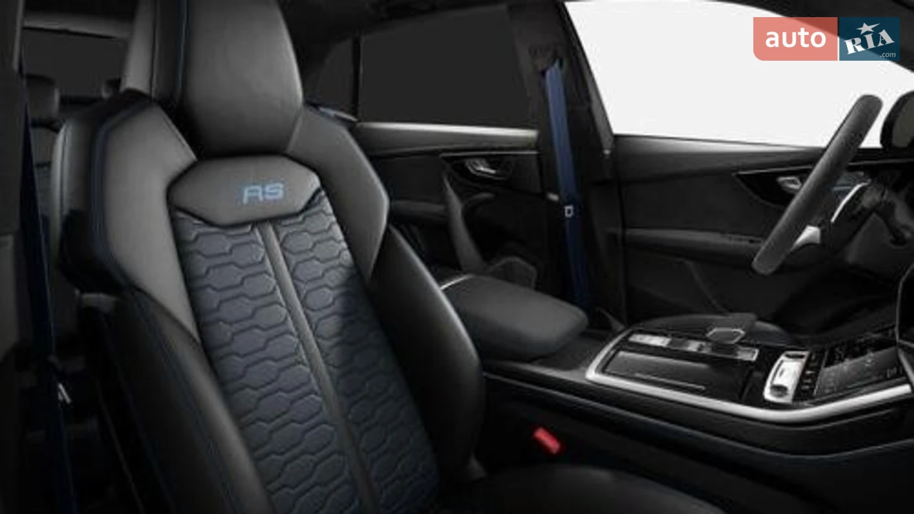 Audi-0