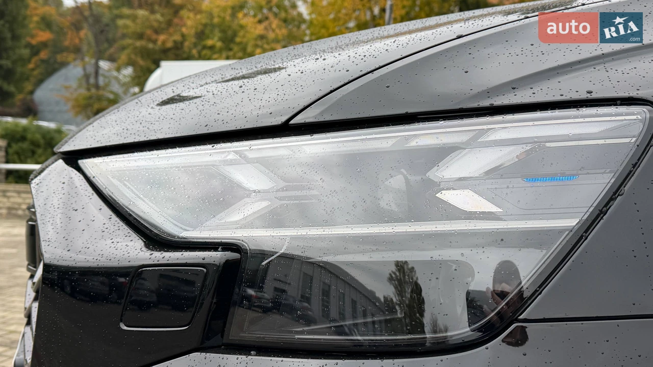 Audi-6