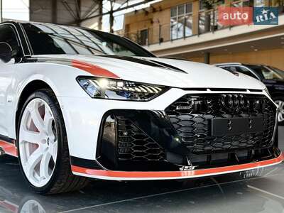 Новый Audi RS6 2024 - фото 3