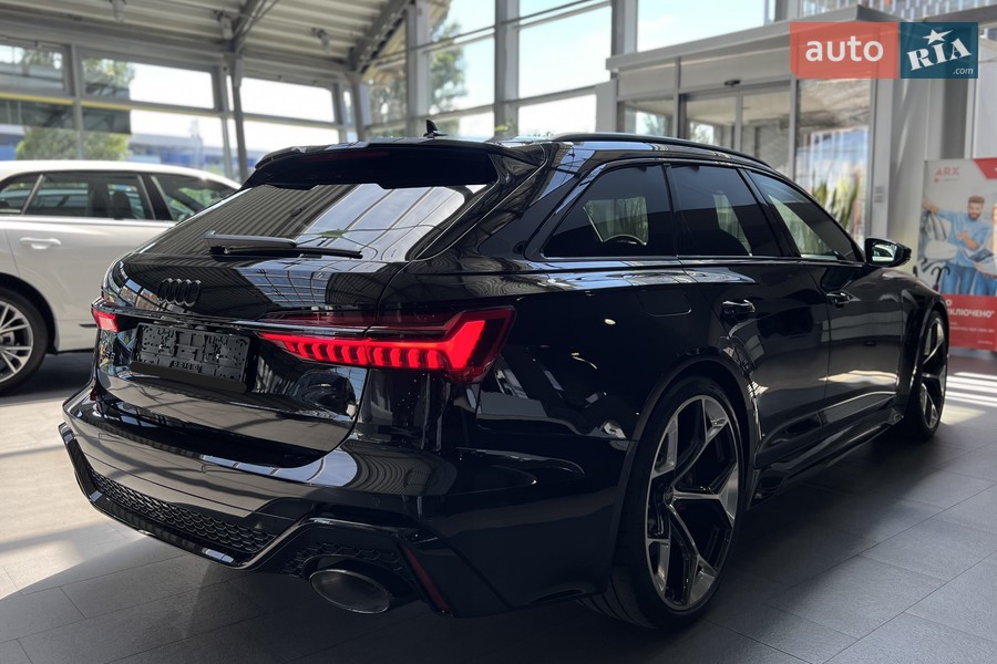 Audi RS6 - фото 6