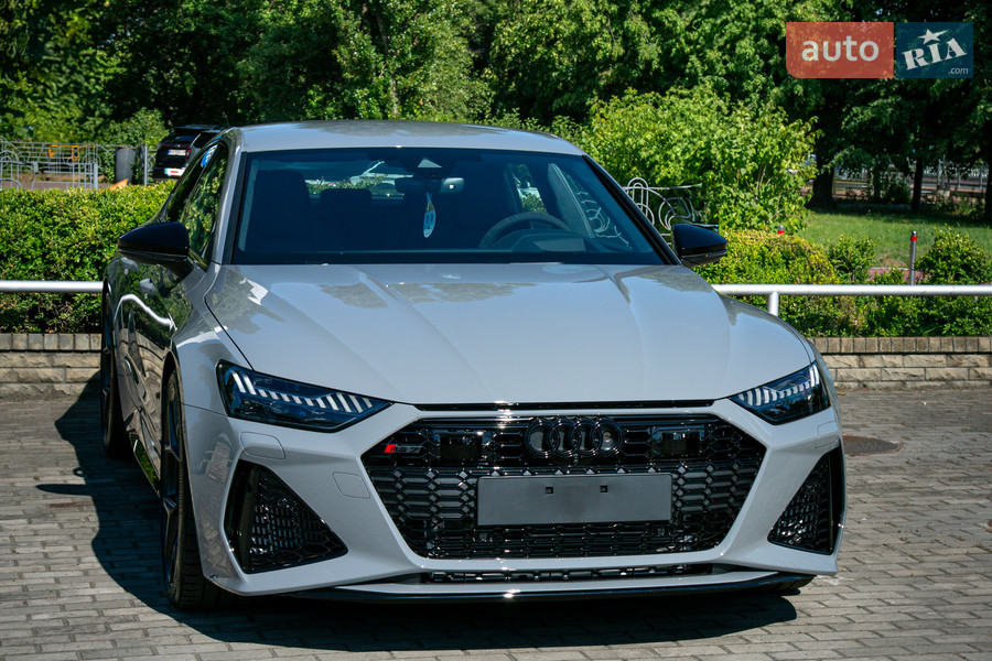 Audi RS7 Sportback - фото 7