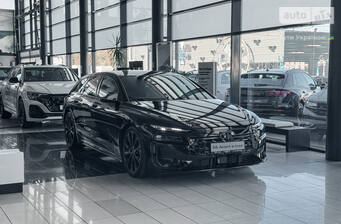 Audi S6 e-tron 2025 Basis