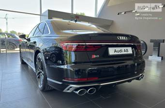 Audi S8 2024 S-Line