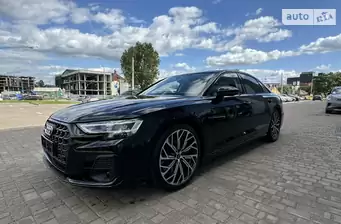 Audi S8