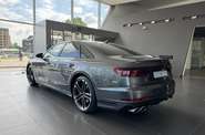 Audi S8 S-Line
