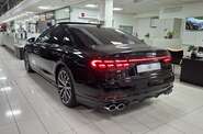 Audi S8 S-Line