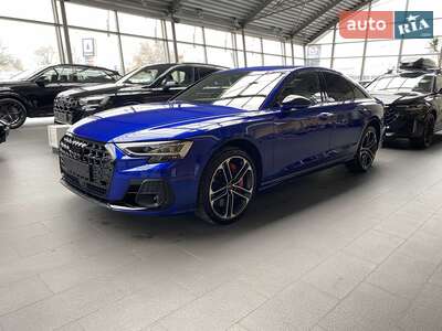 Новый Audi S8 2026 - фото 4