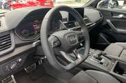 Audi SQ5 Basis