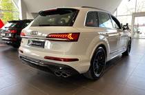 Audi SQ7 Basis