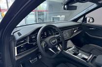 Audi SQ7 S-Line