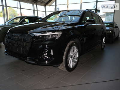 Audi SQ7 2024 S-Line