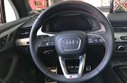 Audi SQ7 Base