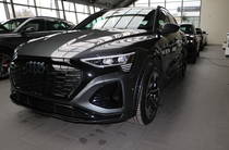 Audi SQ8 e-tron S-Line