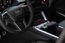 Audi SQ8 e-tron Base