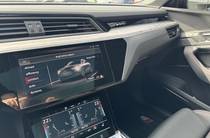 Audi SQ8 Sportback e-tron Basis