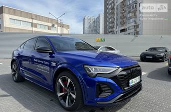 Audi SQ8 Sportback e-tron 2023 Basis