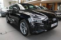 Audi SQ8 Basis