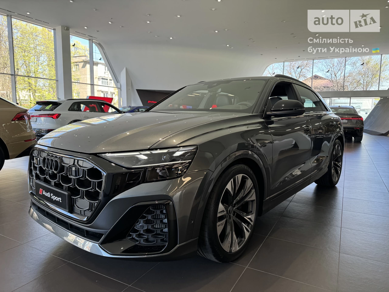 Audi SQ8 S-Line