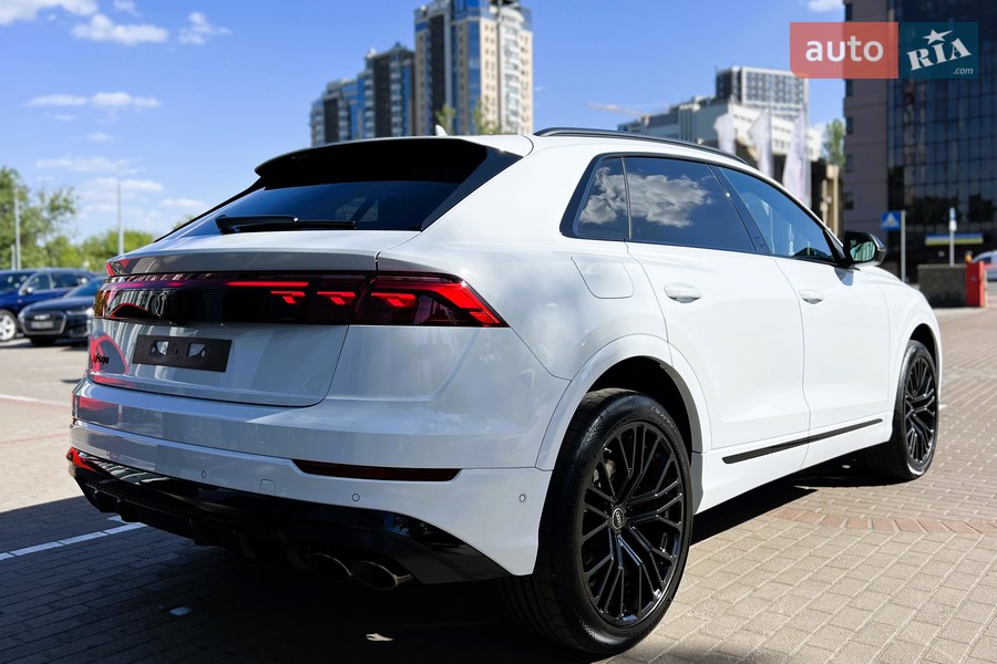 Audi SQ8 - фото 8