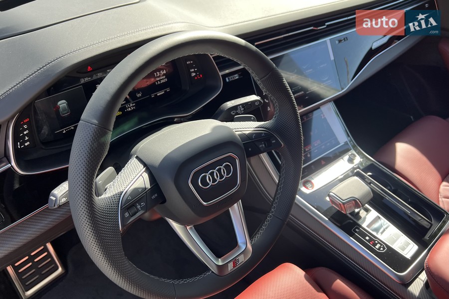 Audi SQ8 - фото 19
