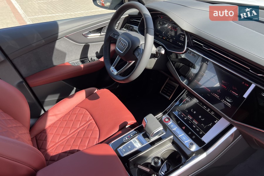 Audi SQ8 - фото 41