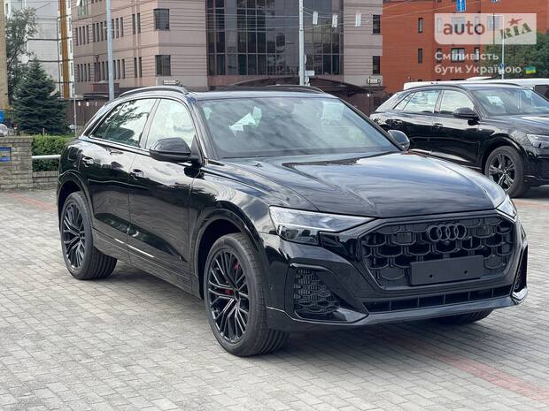 Audi SQ8 2025