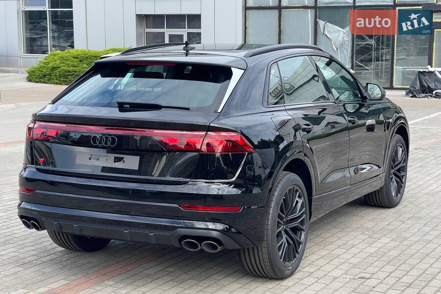 Audi SQ8 - фото 7