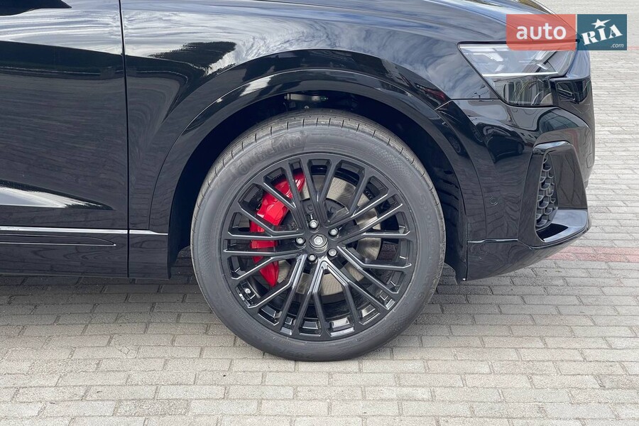 Audi SQ8 - фото 28