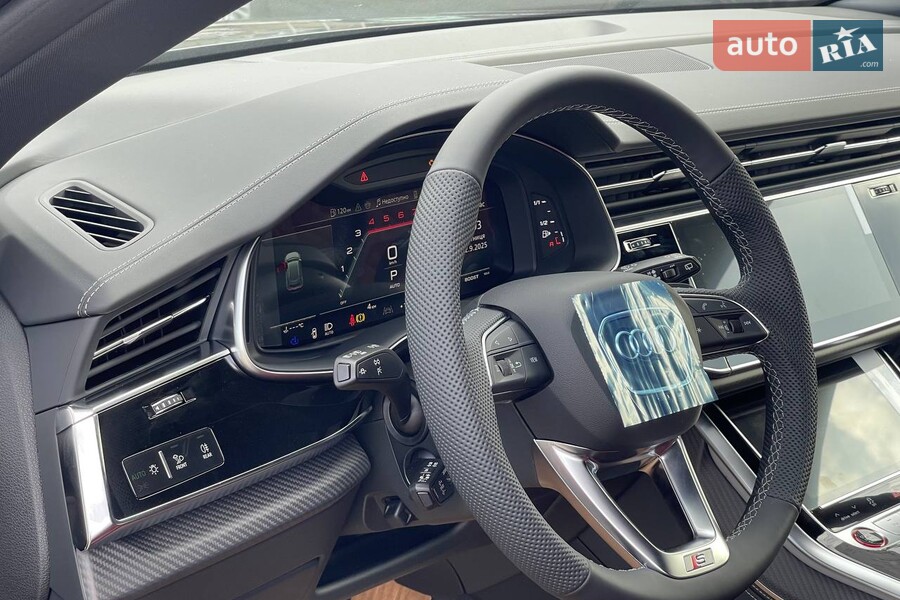 Audi SQ8 - фото 16