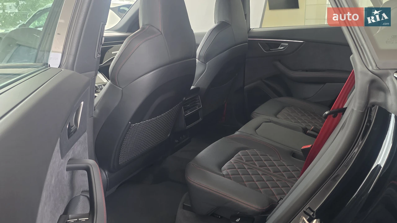 Audi-2