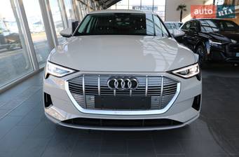 Audi e-tron 95kWh (408 л.с.) Quattro 2020 Audi e-tron 95kWh (408 л.с.) Quattro 2020