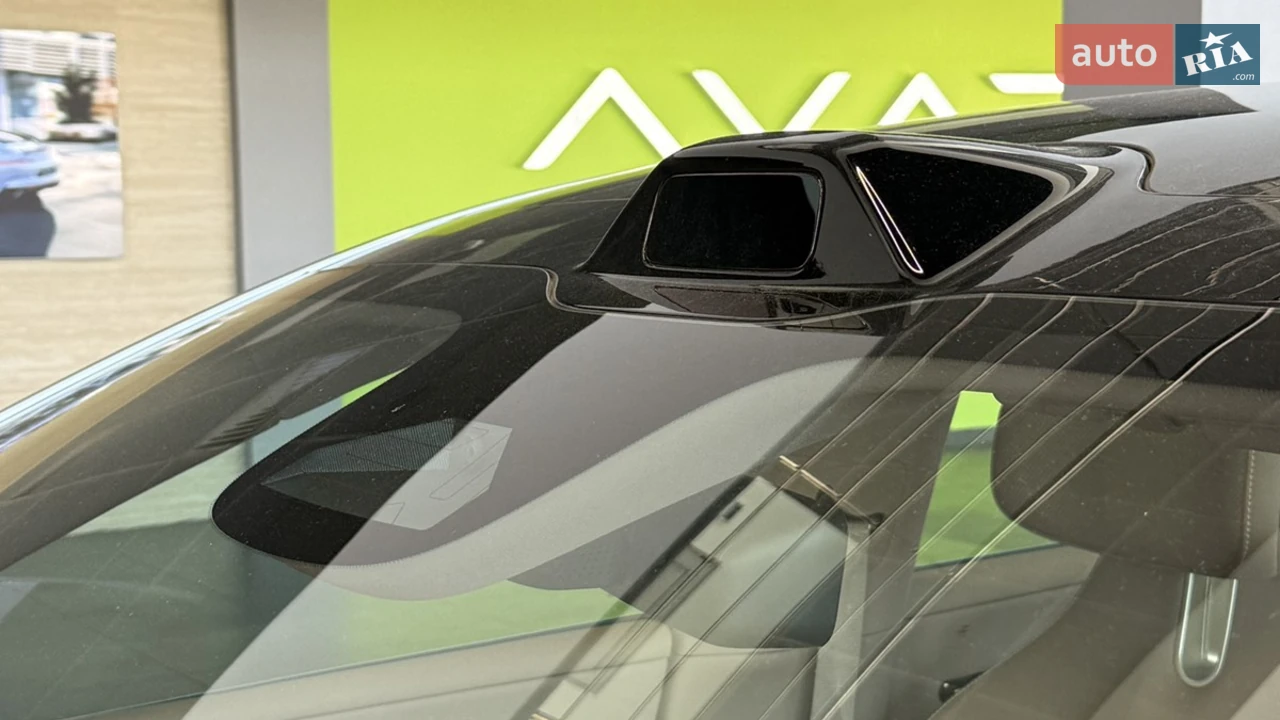 Avatr-10