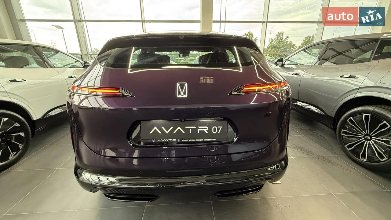 Avatr-15