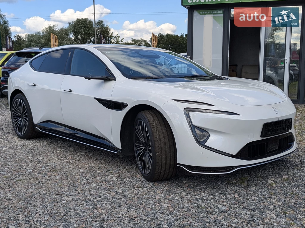 Avatr 12 Luxury