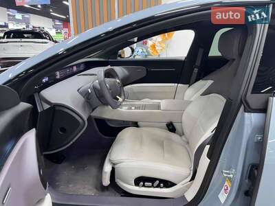 Новый Avatr 12 2023 - фото 4