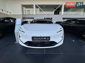 Avatr 12
