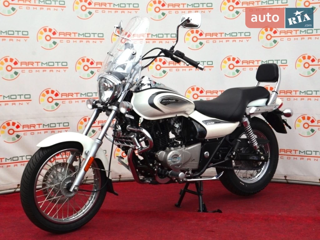 Bajaj Avenger Base