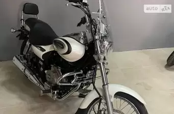 Bajaj Avenger