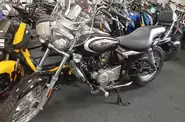 Bajaj Avenger Base