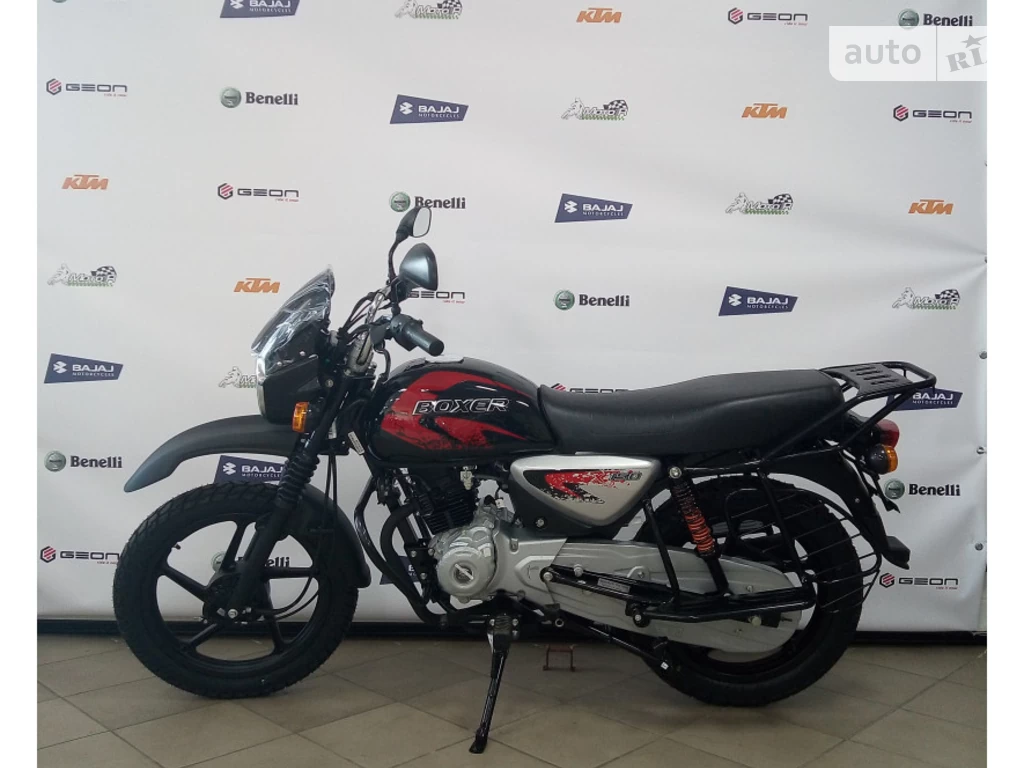 Bajaj Boxer Base