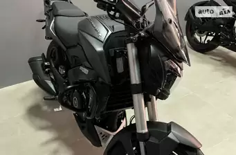 Bajaj Dominar