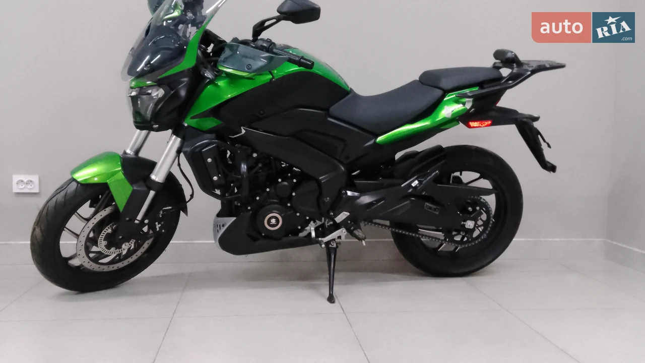 Bajaj Dominar Base
