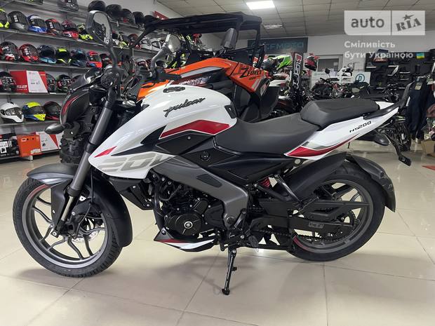 Bajaj Pulsar 2024
