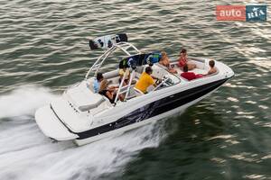 Bayliner Deck Boat 2018 року