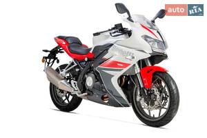 Benelli TNT 2018 року