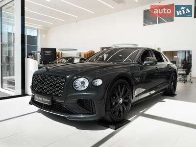 Bentley Flying Spur 2025 Base