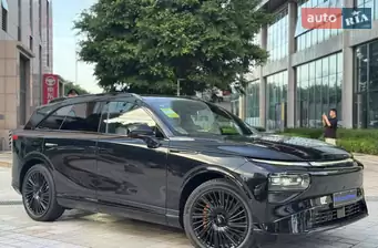 Xpeng G9